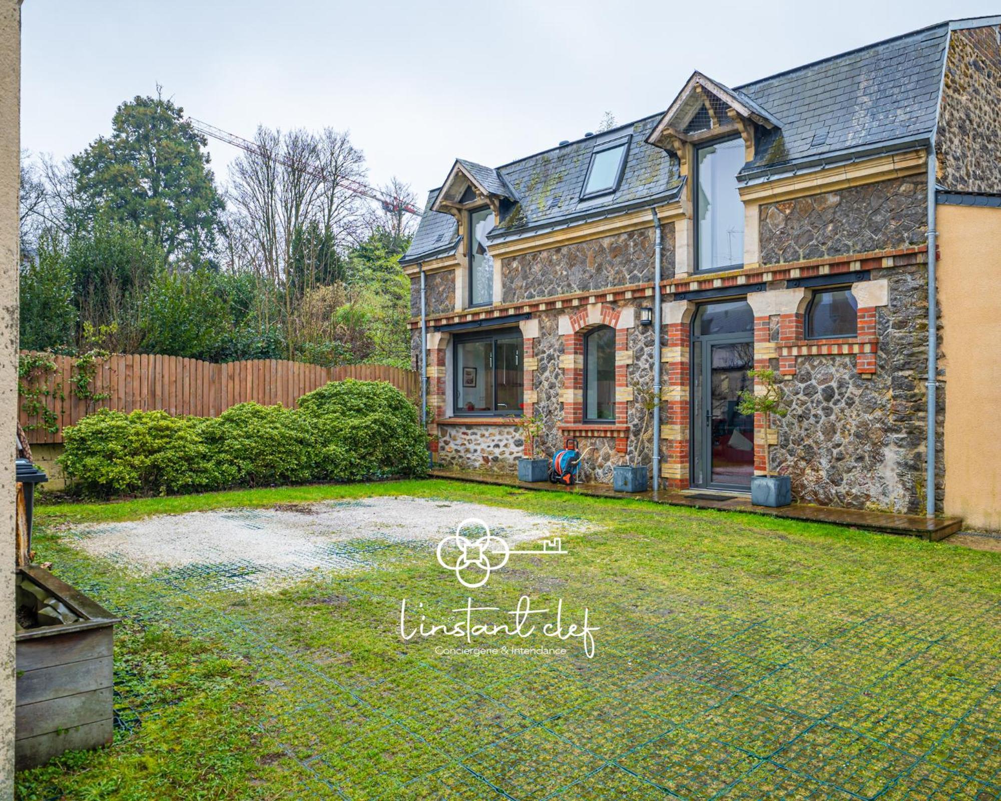 Cocon Urbain Au Coeur Du Mans - Parking & Jardin - L'instant Clef Hébergement de vacances